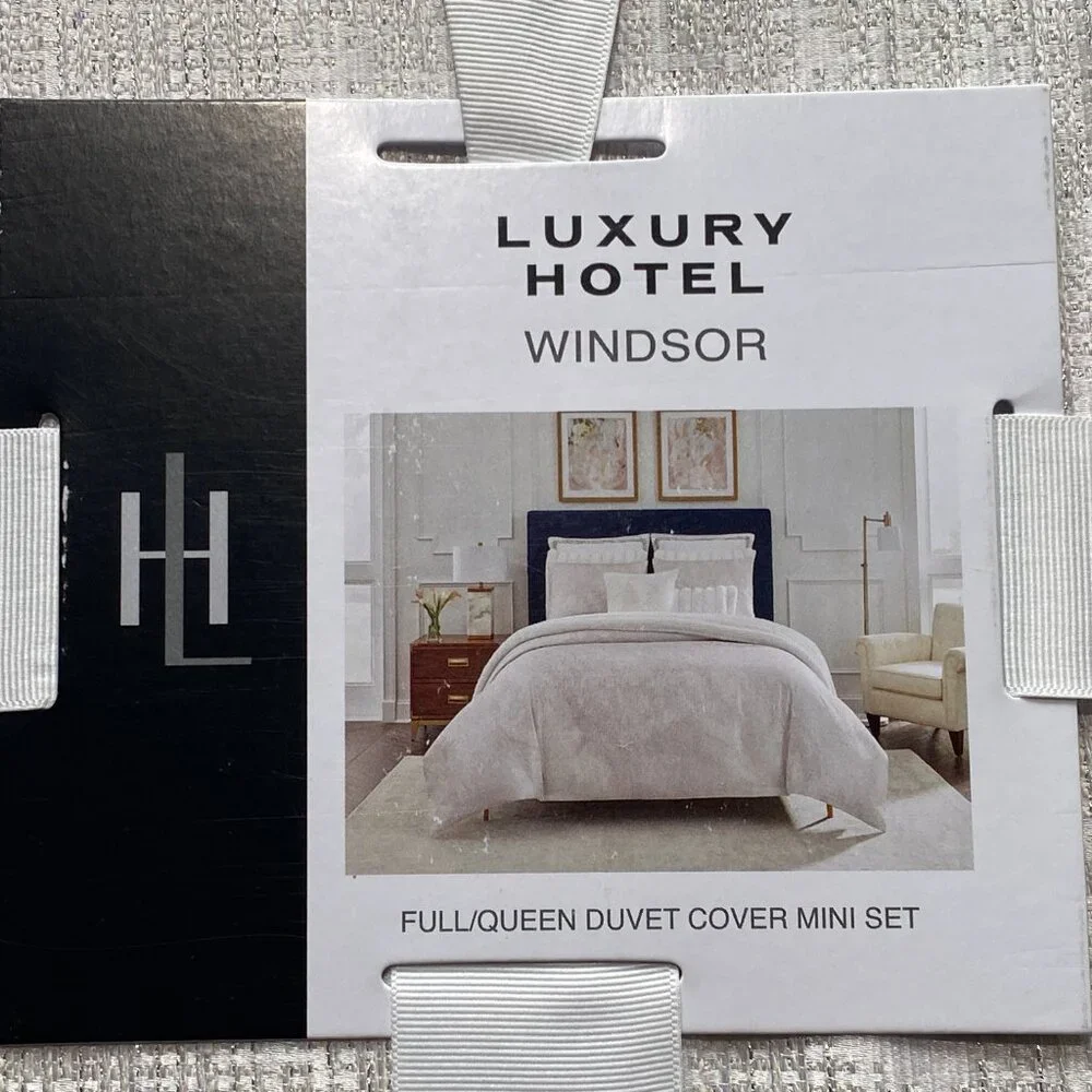 Luxury Hotel new tags